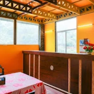 2* Hotel Spice Residency