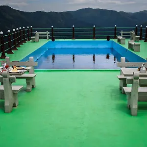  Resort Misty Hill